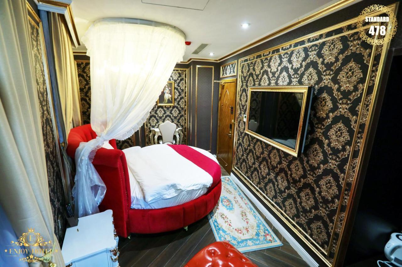 Enjoy Hotel 5A Хошимин Экстерьер фото