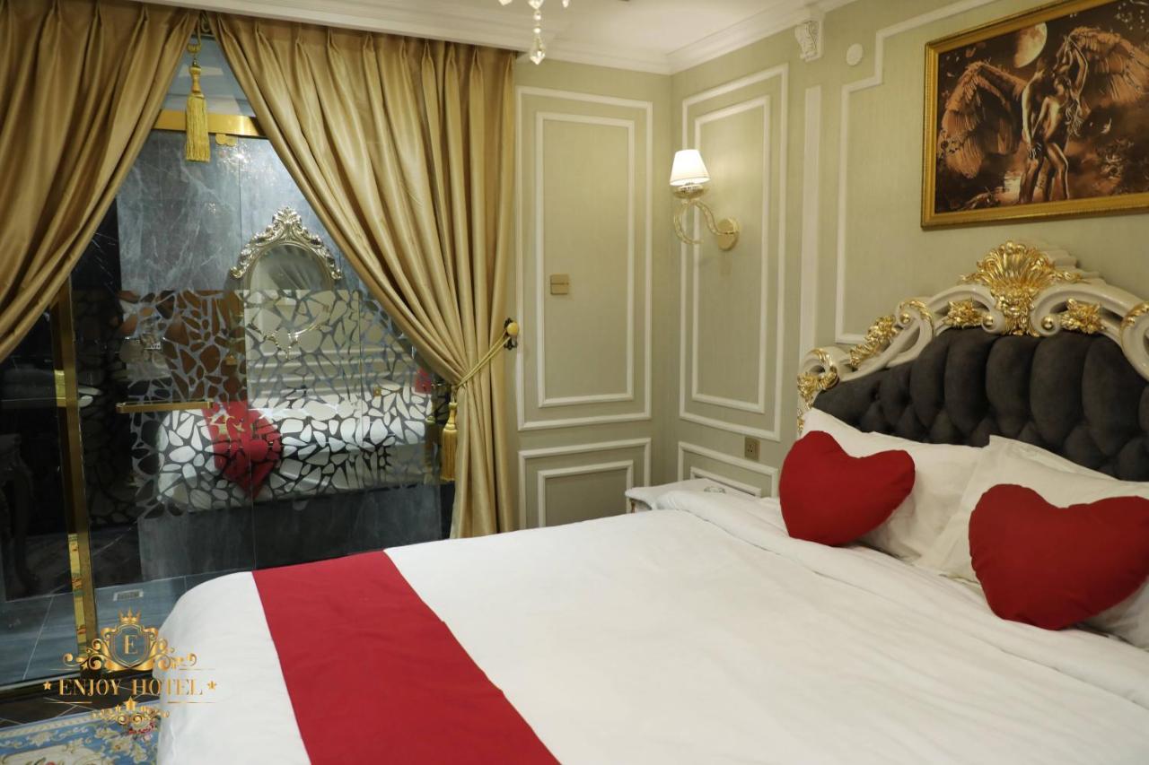 Enjoy Hotel 5A Хошимин Экстерьер фото